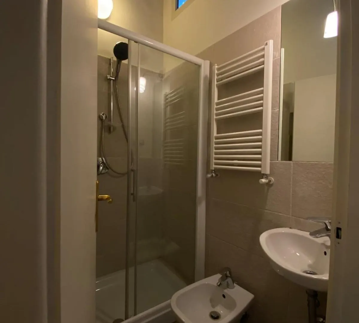 Artist Apartment In The Heart Of Trastevere Rome Italy