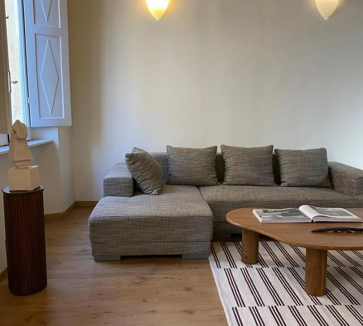 Artist Apartment In The Heart Of Trastevere Rome 0*,