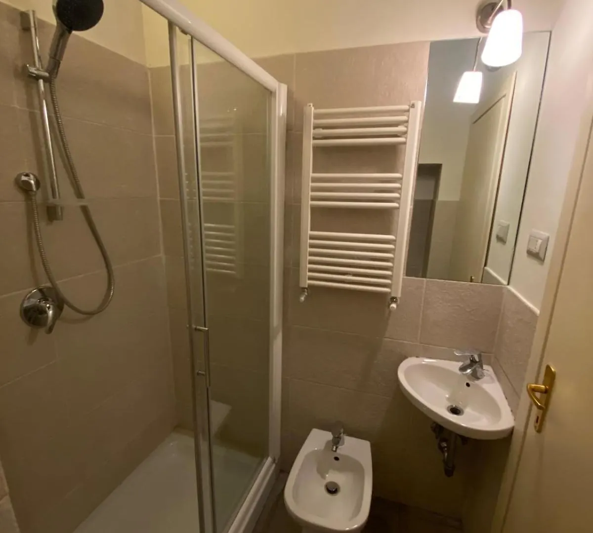 Artist Apartment In The Heart Of Trastevere Rome